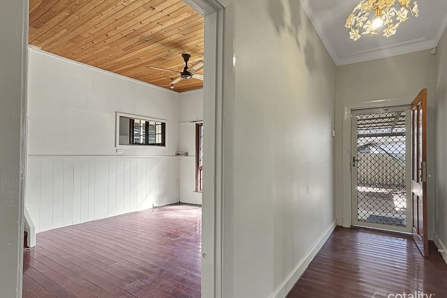 13A Peckham Street, Beckenham, WA 6107 AUS