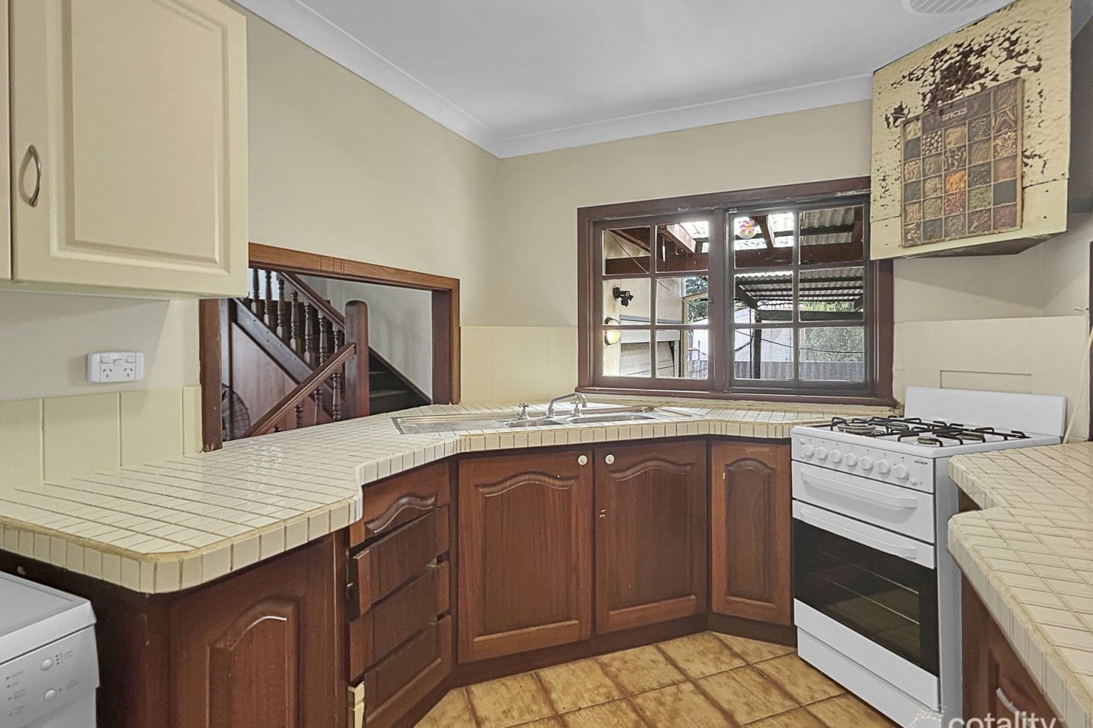 13A Peckham Street, Beckenham, WA 6107 AUS