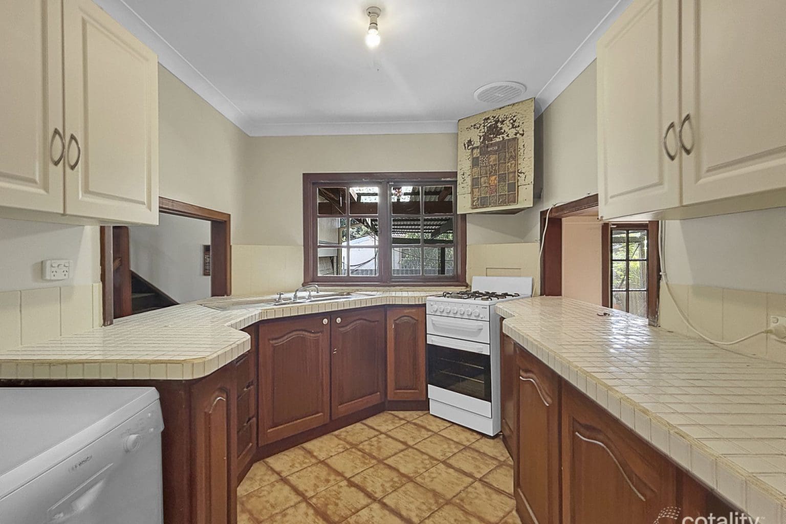 13A Peckham Street, Beckenham, WA 6107 AUS