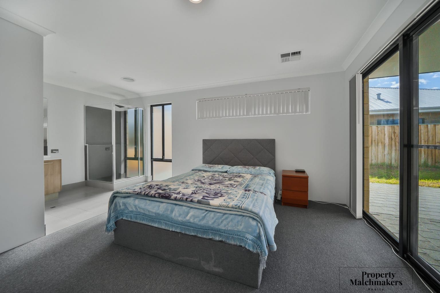 82 Dunnett Drive, Ellenbrook, WA 6069 AUS