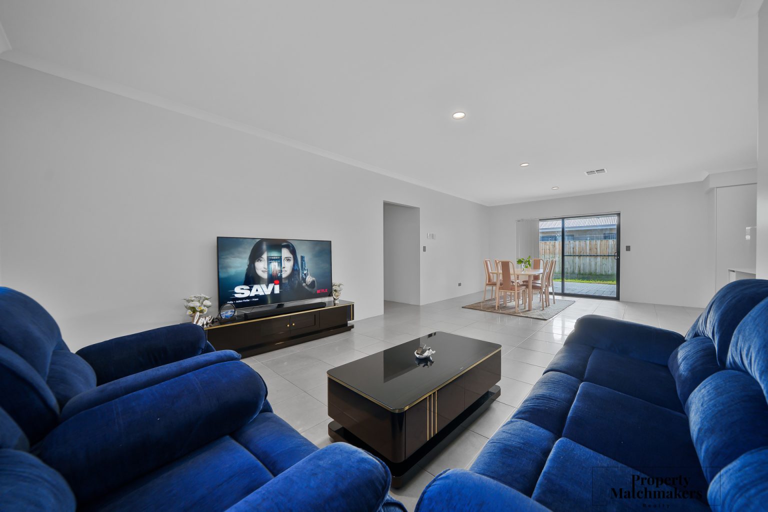 82 Dunnett Drive, Ellenbrook, WA 6069 AUS