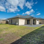82 Dunnett Drive, Ellenbrook, WA 6069 AUS