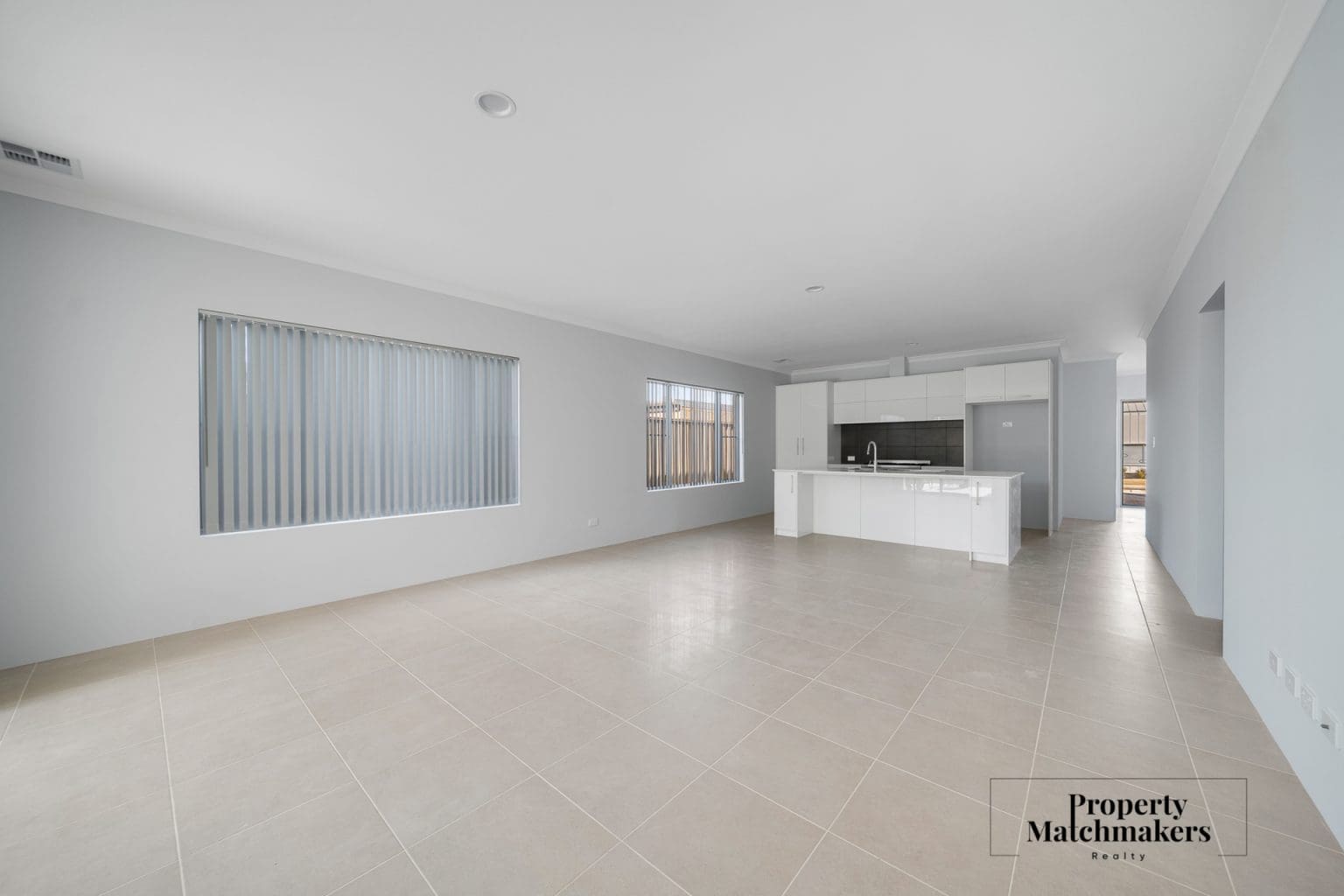 27 Desert Pea Loop, Piara Waters, WA 6112 AUS