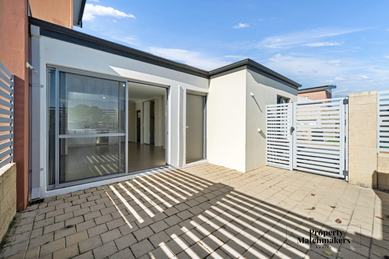 3/64 Dowitcher Loop, Gosnells, WA 6110 AUS