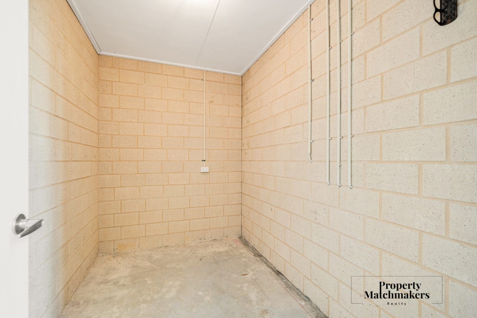 3/64 Dowitcher Loop, Gosnells, WA 6110 AUS