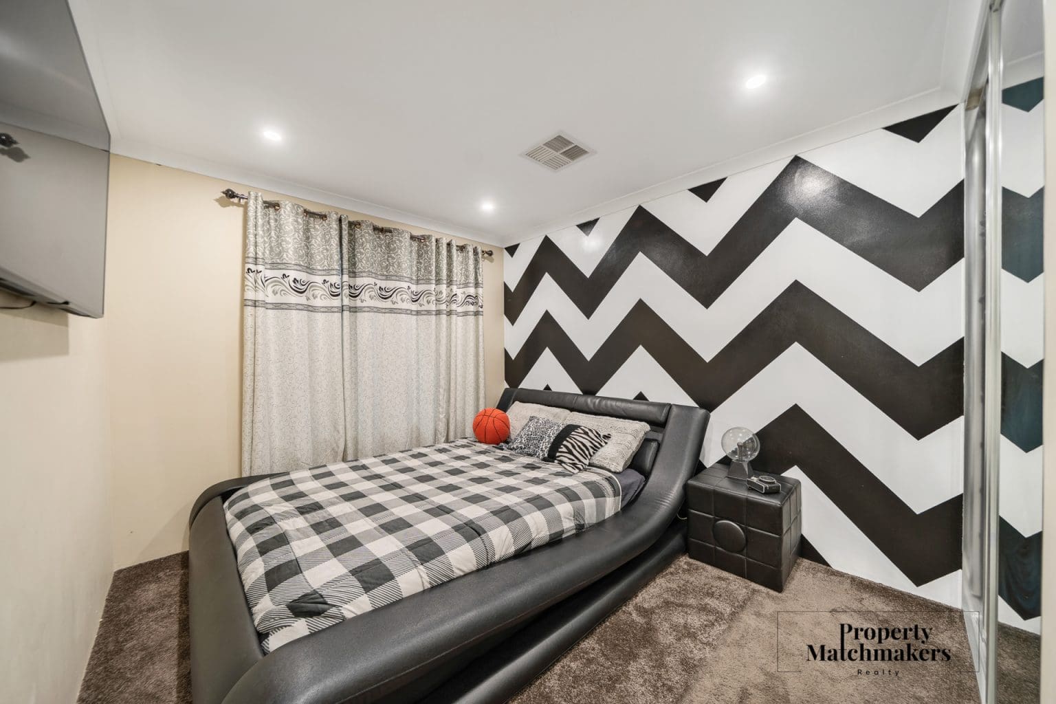 6 Chert Street, Brabham, WA 6055 AUS