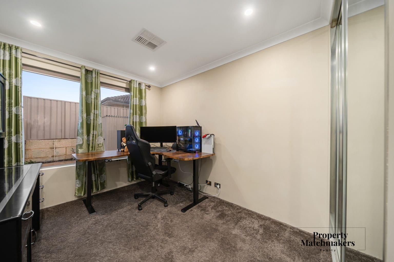 6 Chert Street, Brabham, WA 6055 AUS