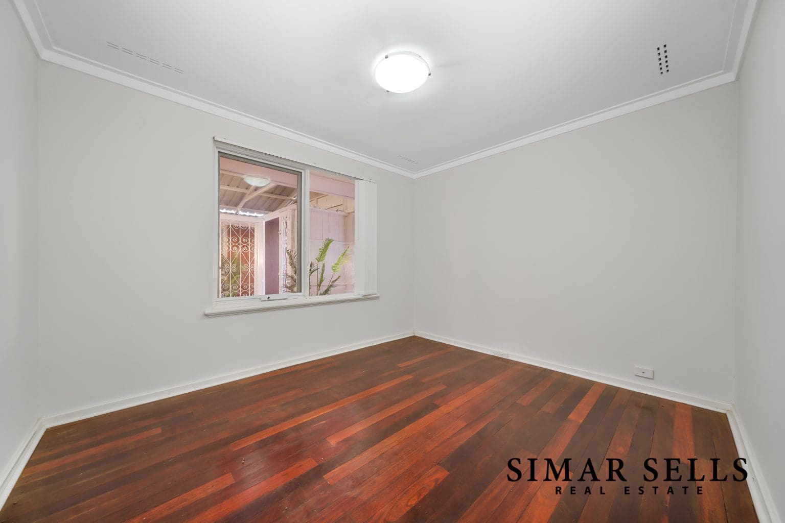 21 Glenlea Drive, HELENA VALLEY, WA 6056 AUS