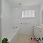 21 Glenlea Drive, HELENA VALLEY, WA 6056 AUS