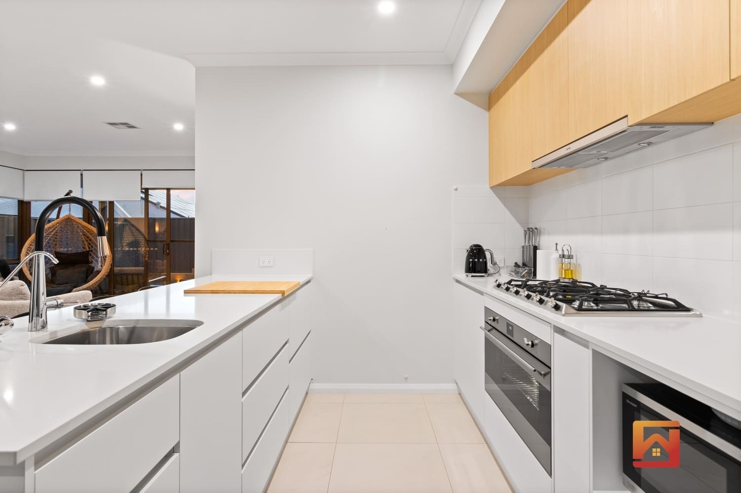 23 Zircon Street, Treeby, WA 6164 AUS