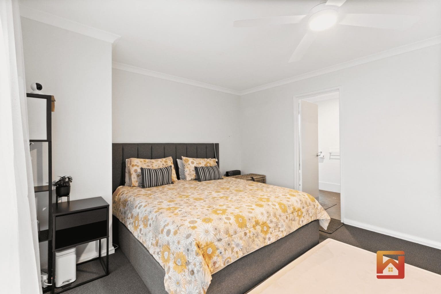 23 Zircon Street, Treeby, WA 6164 AUS