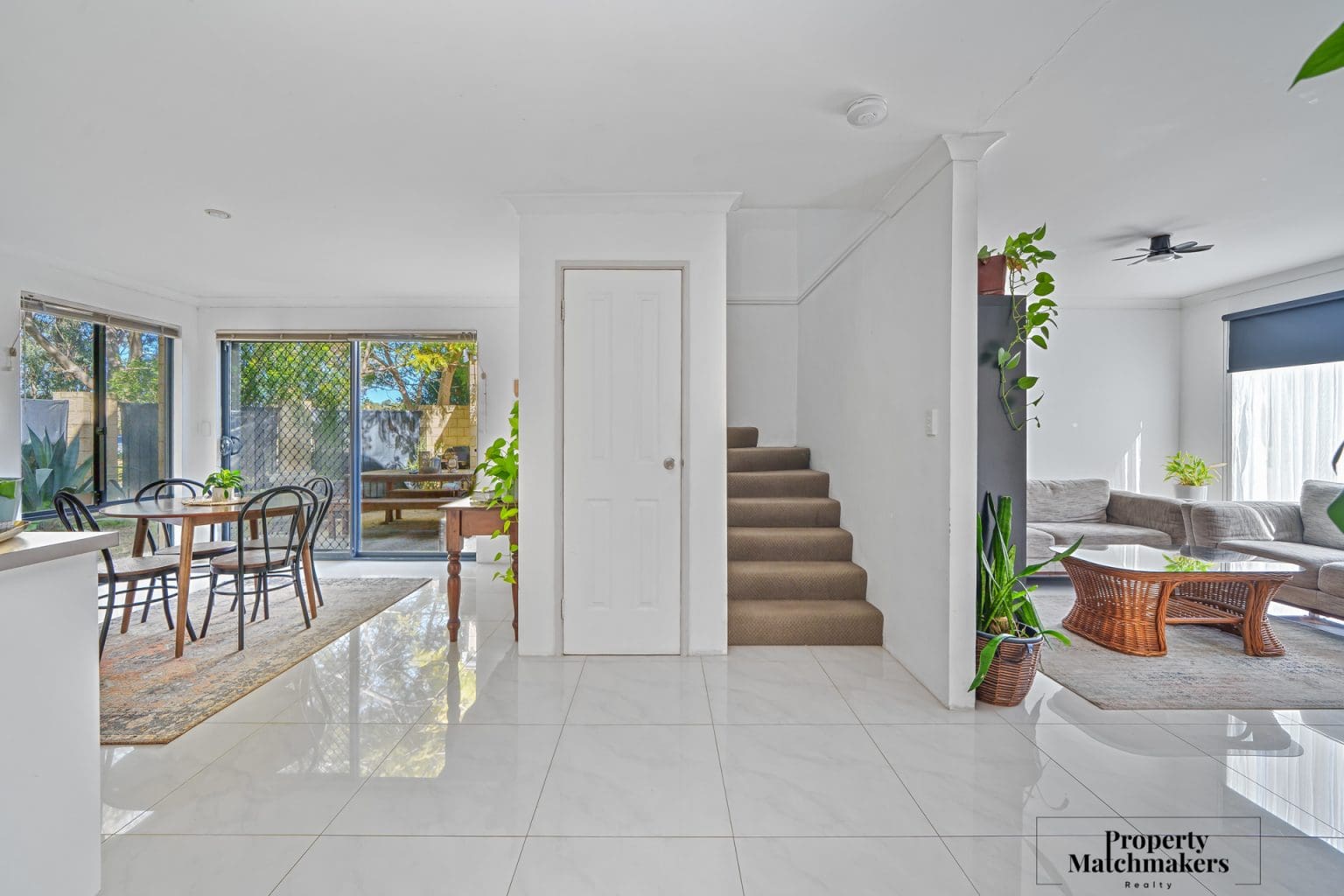 6/2 Bortolo Drive, Greenfields, WA 6210 AUS