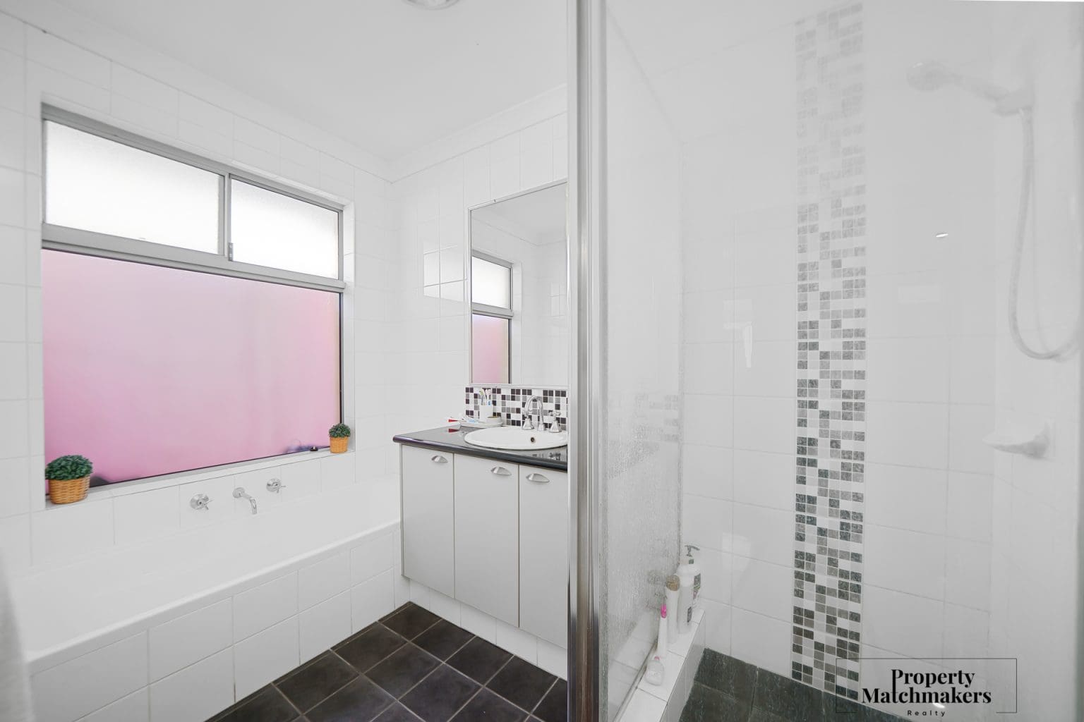 47 Tramontane Approach, Dayton, WA 6055 AUS