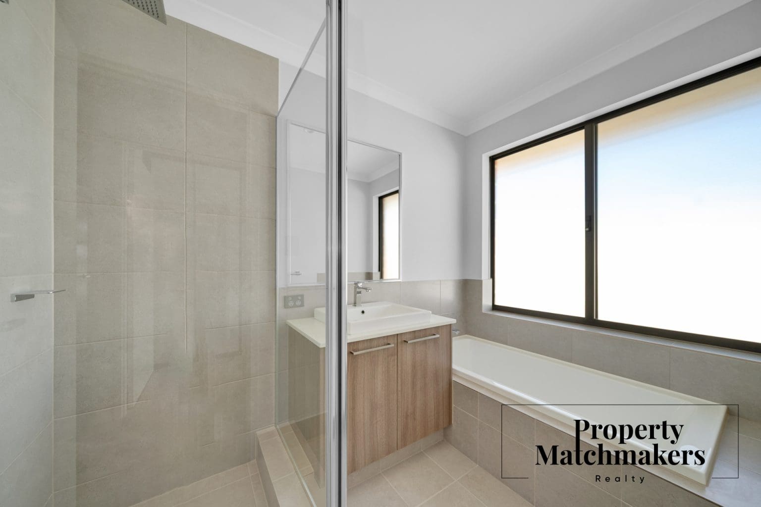 105 Lycaste Parade, Treeby, WA 6164 AUS