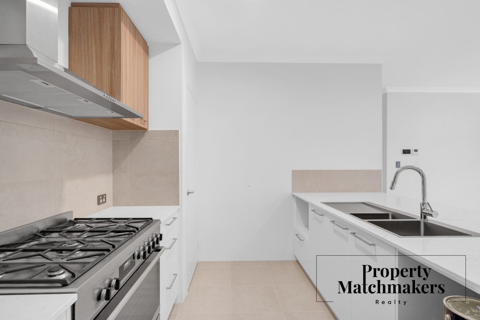 105 Lycaste Parade, Treeby, WA 6164 AUS