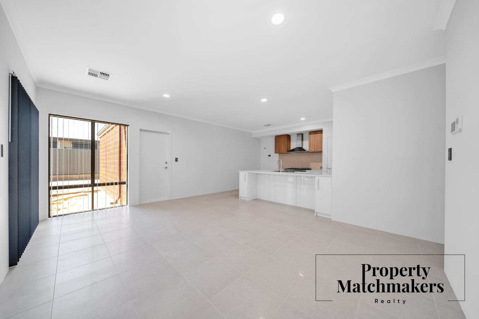 105 Lycaste Parade, Treeby, WA 6164 AUS