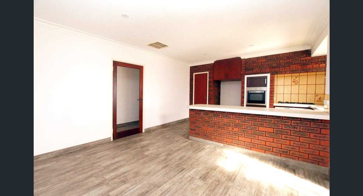 33 Smitherson Street, Noranda, WA 6062 AUS