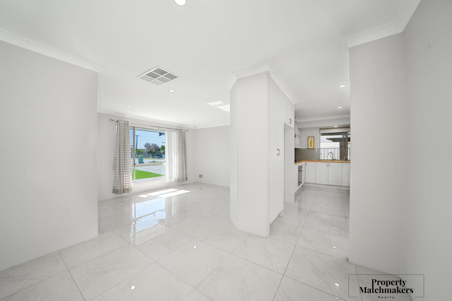 21 Sylvana Way, Willetton, WA 6155 AUS