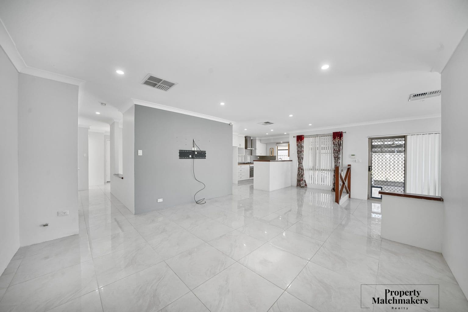 21 Sylvana Way, Willetton, WA 6155 AUS