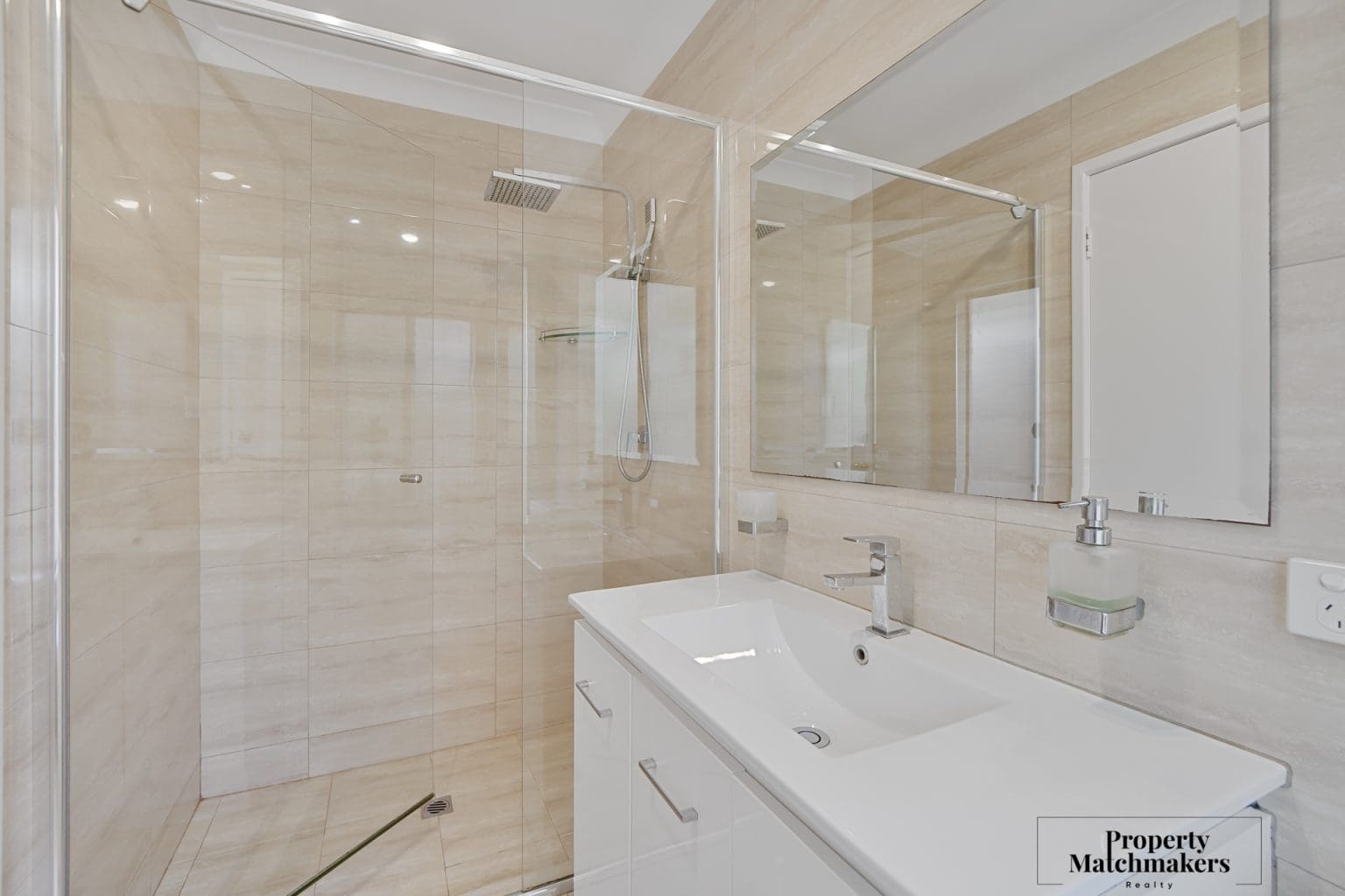 21 Sylvana Way, Willetton, WA 6155 AUS