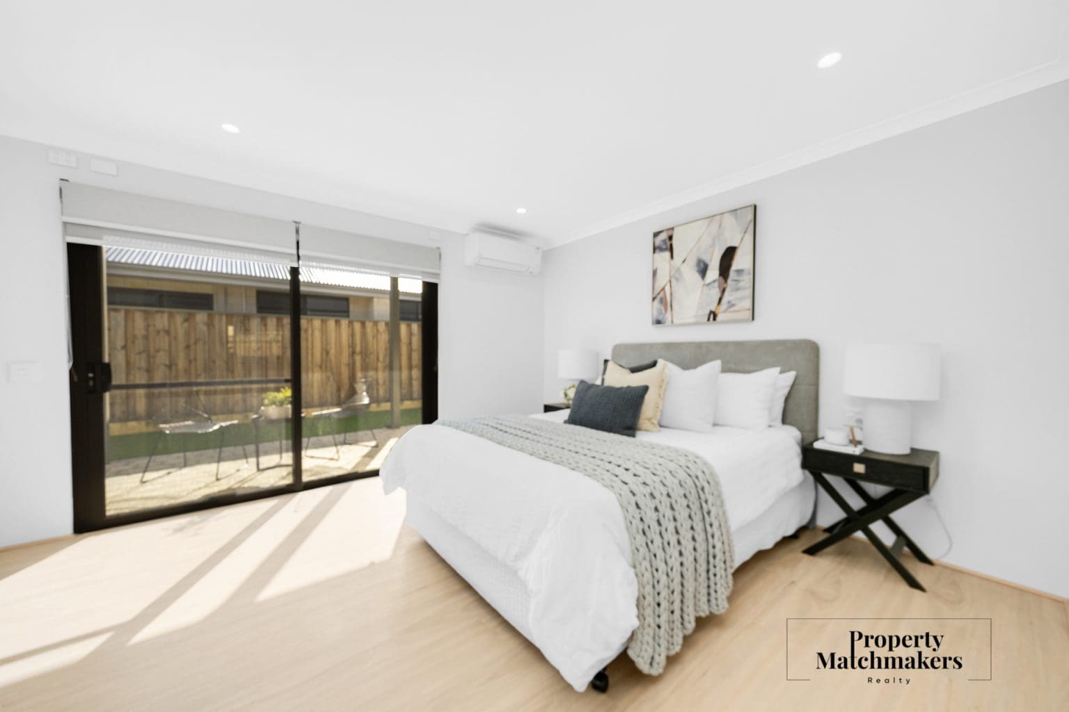 22 Saltriver Street, Ellenbrook, WA 6069 AUS