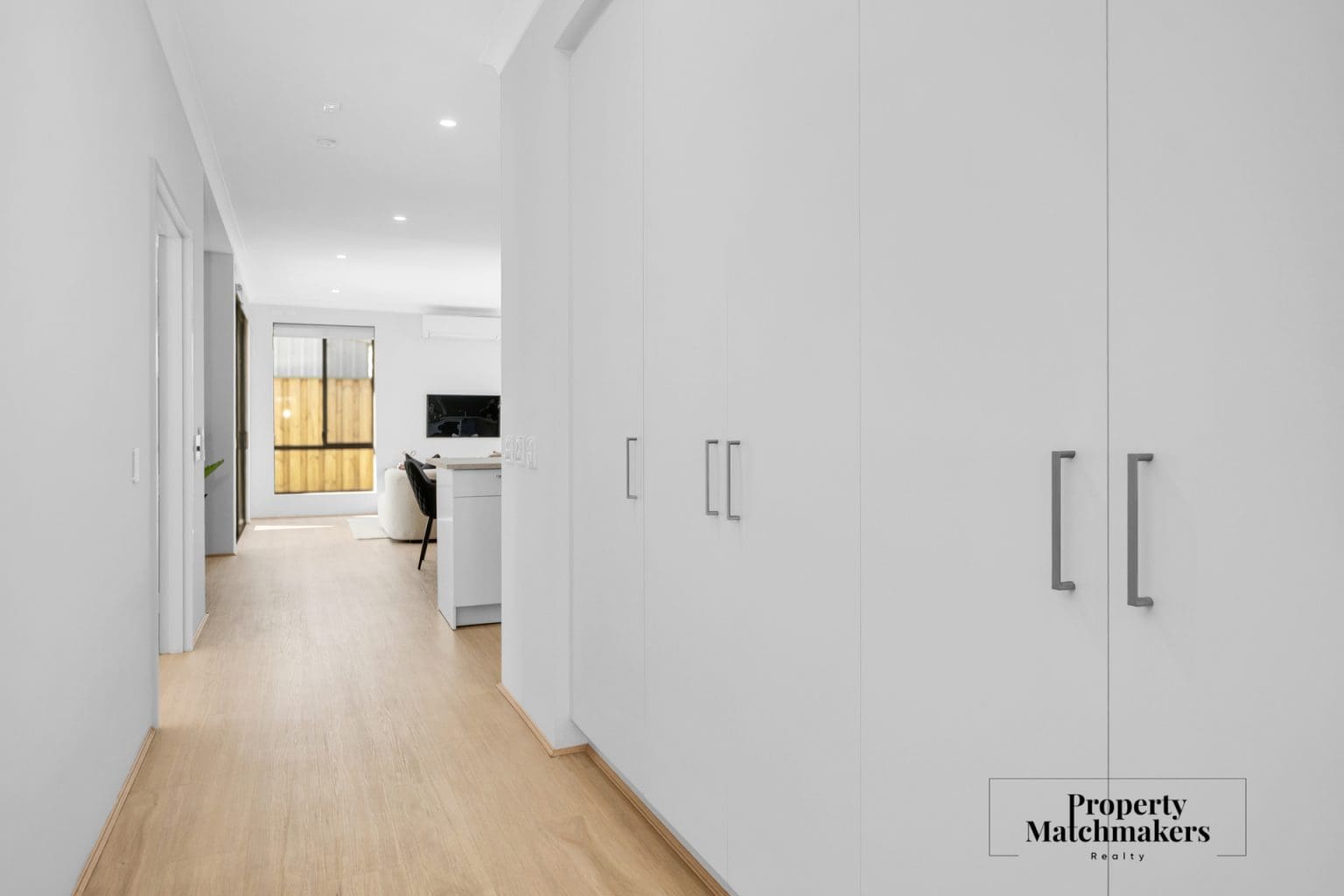 22 Saltriver Street, Ellenbrook, WA 6069 AUS