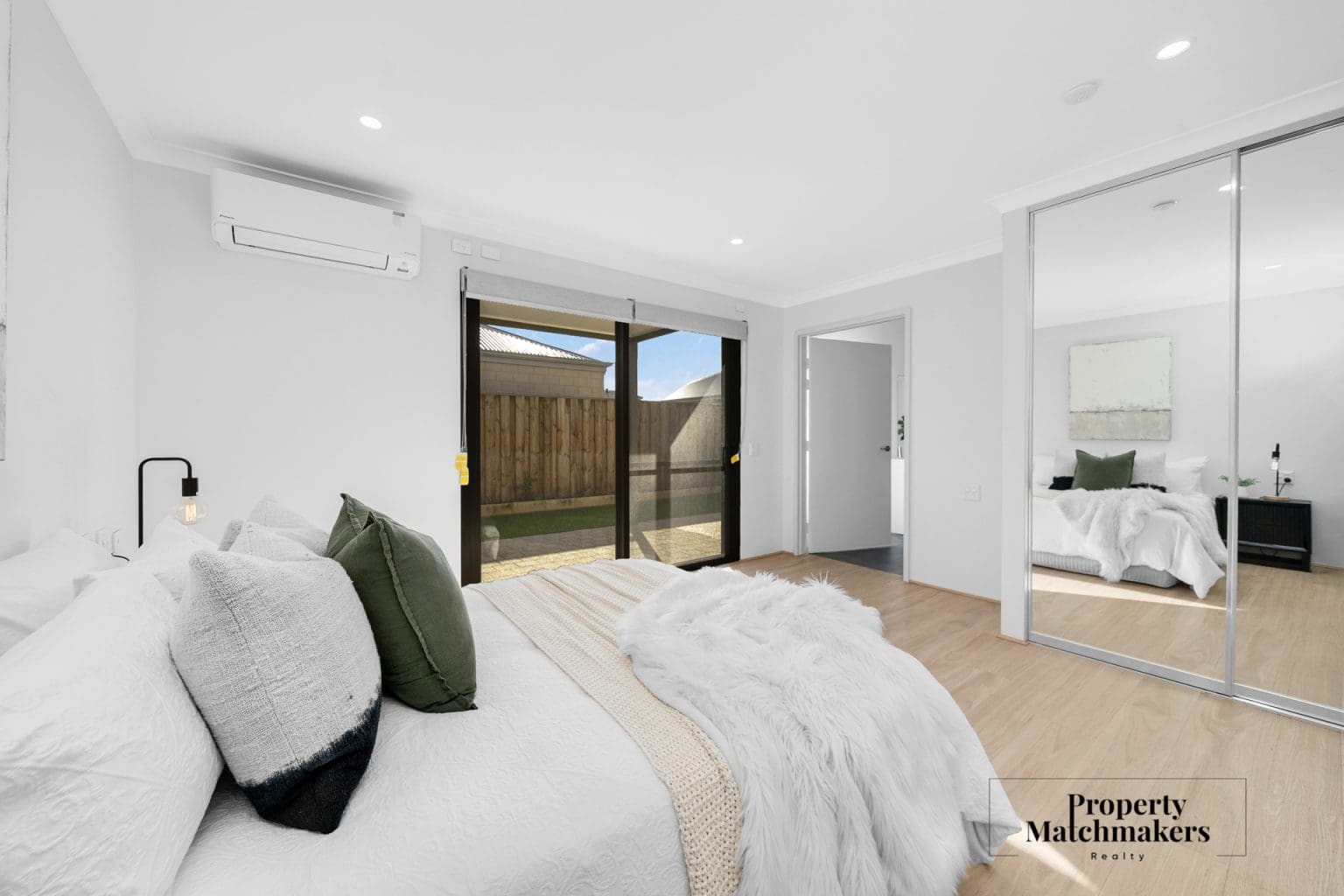 22 Saltriver Street, Ellenbrook, WA 6069 AUS