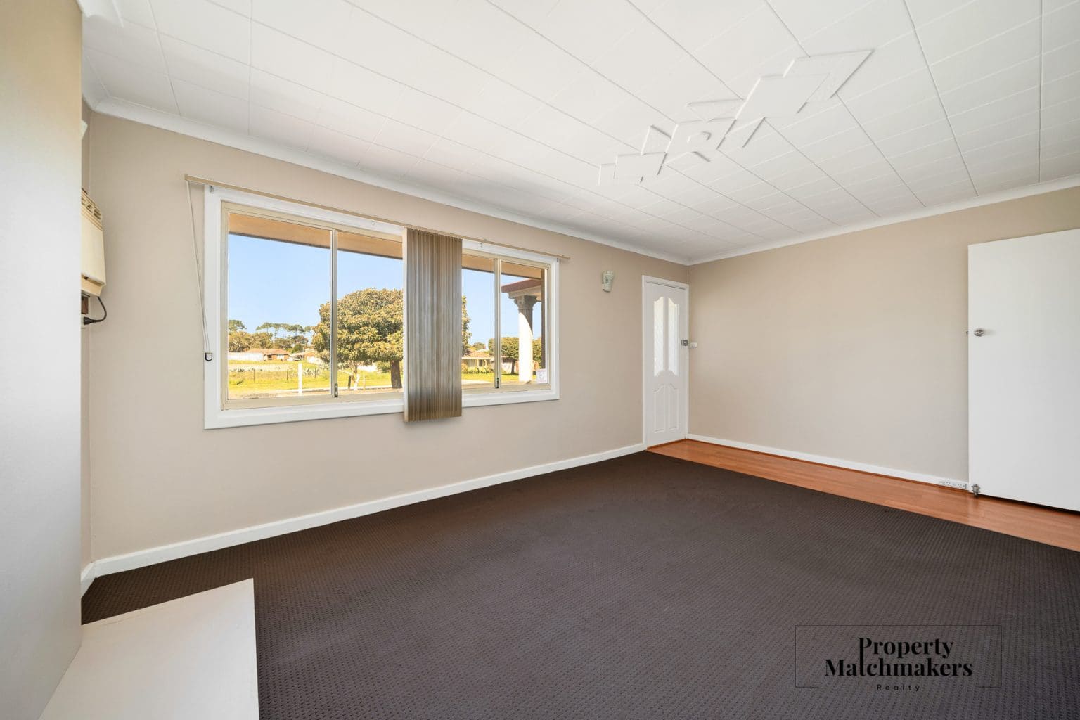 111 Arkana Road, Westminster, WA 6061 AUS