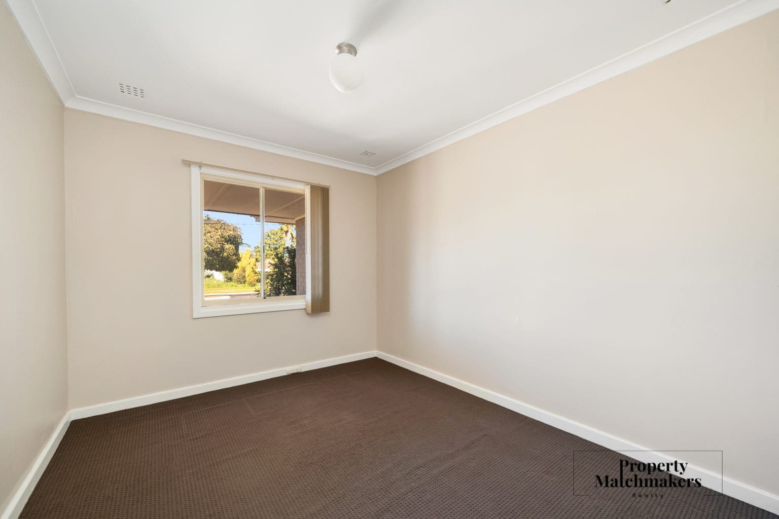 111 Arkana Road, Westminster, WA 6061 AUS