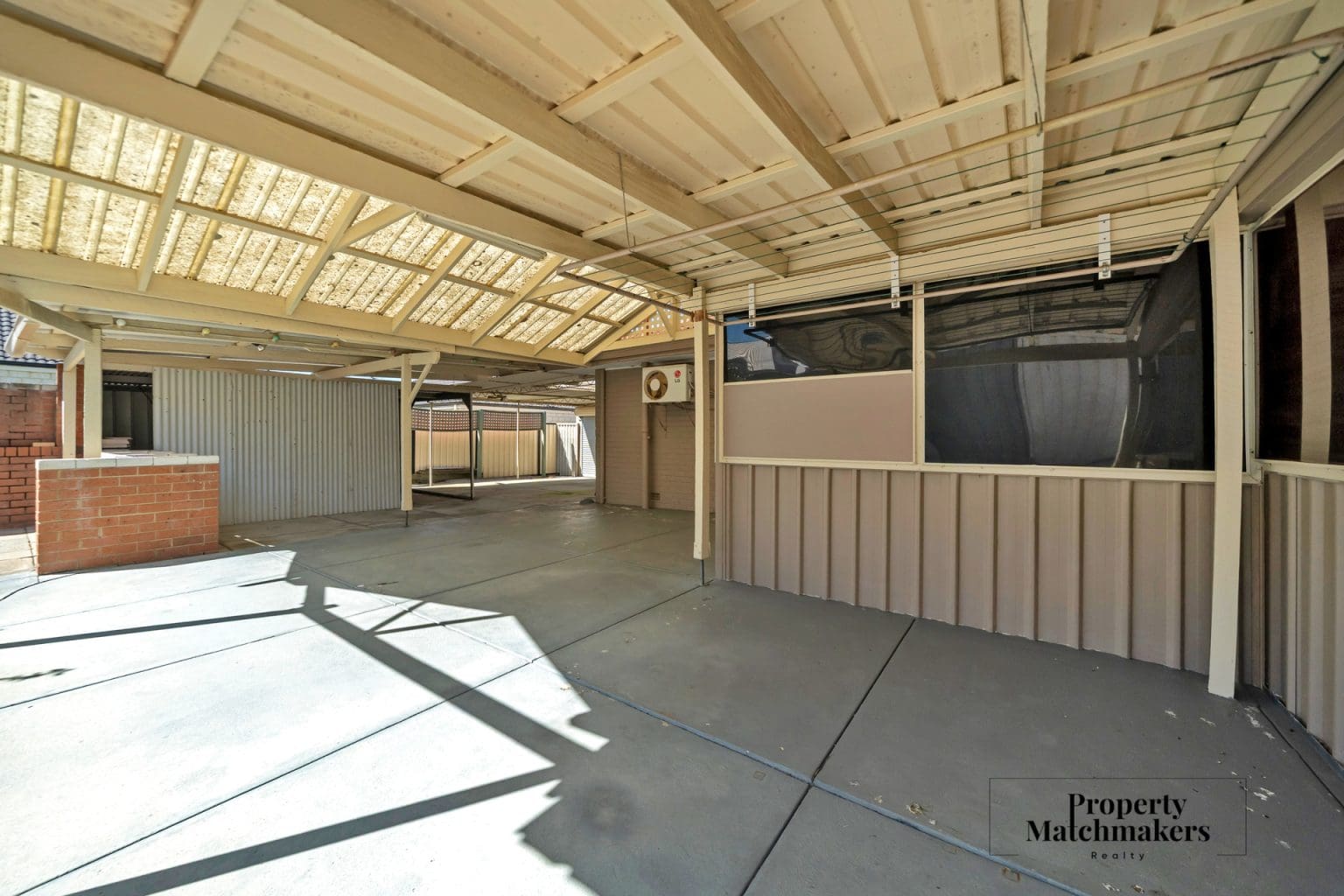 111 Arkana Road, Westminster, WA 6061 AUS