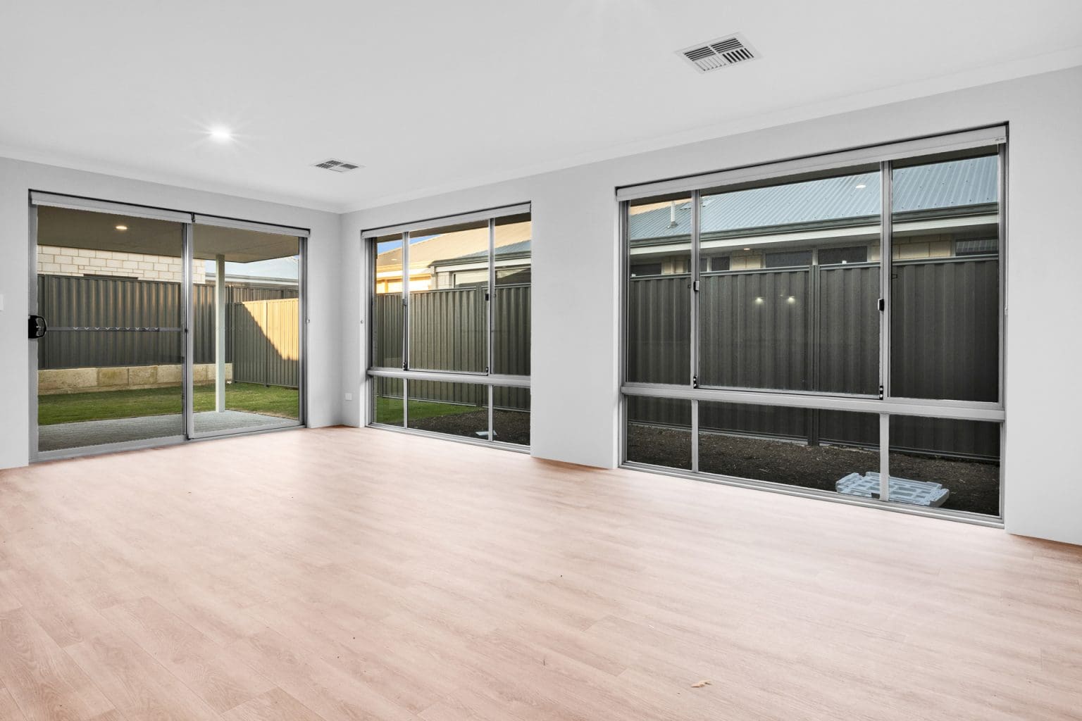 13 Scopello Street, Madora Bay, WA 6210 AUS