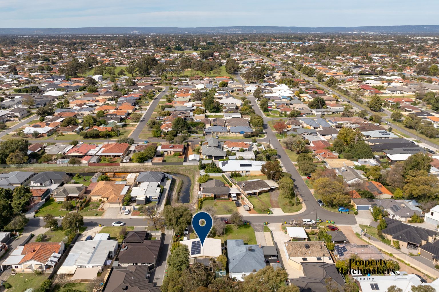 9 Napier Road, Morley, WA 6062 AUS