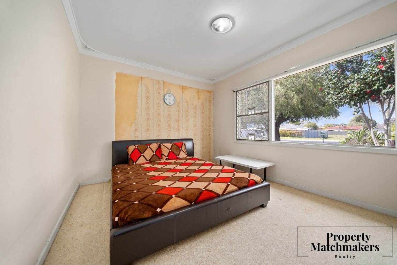 9 Napier Road, Morley, WA 6062 AUS