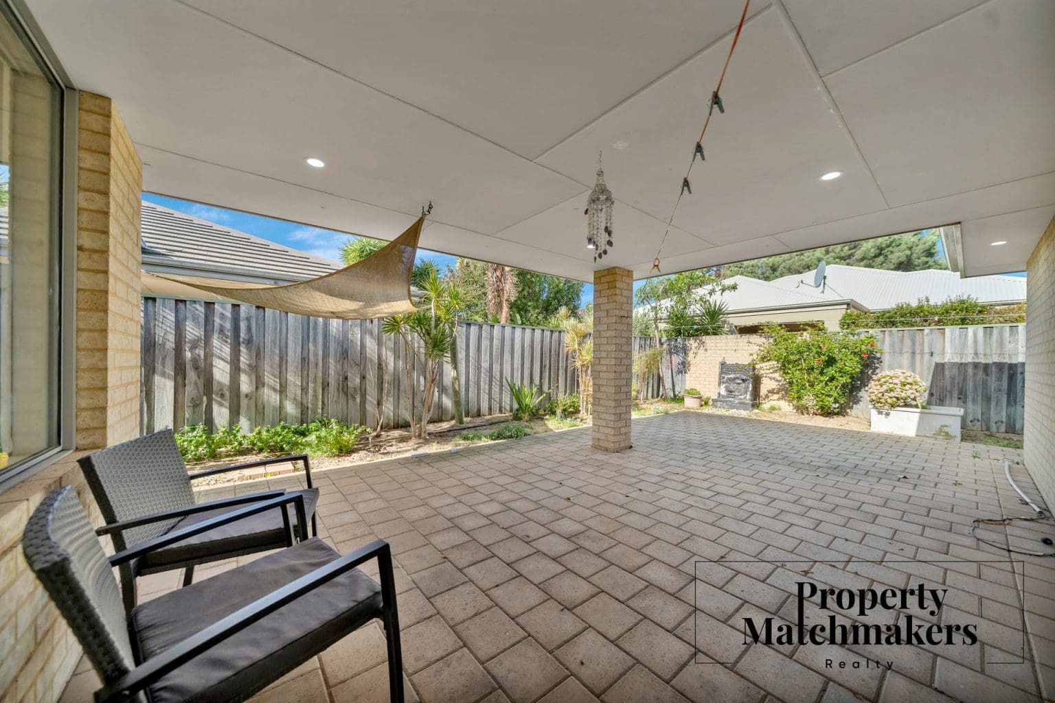 18 Sunstone Drive, Wellard, WA 6170 AUS