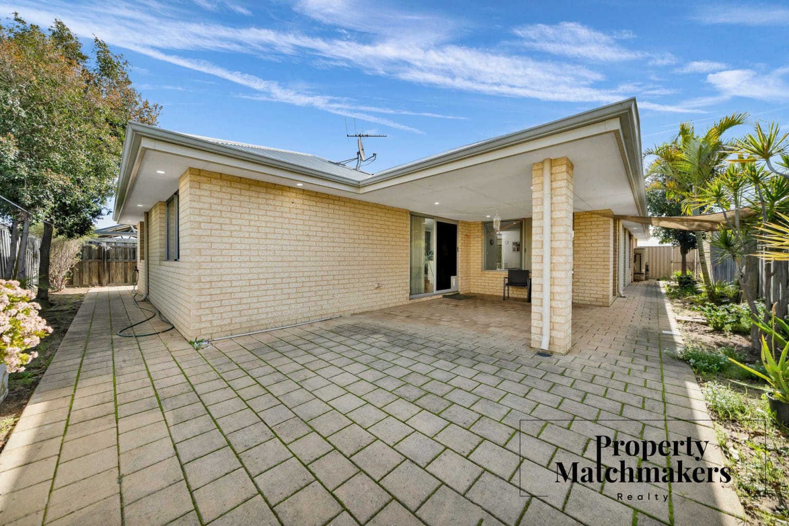 18 Sunstone Drive, Wellard, WA 6170 AUS