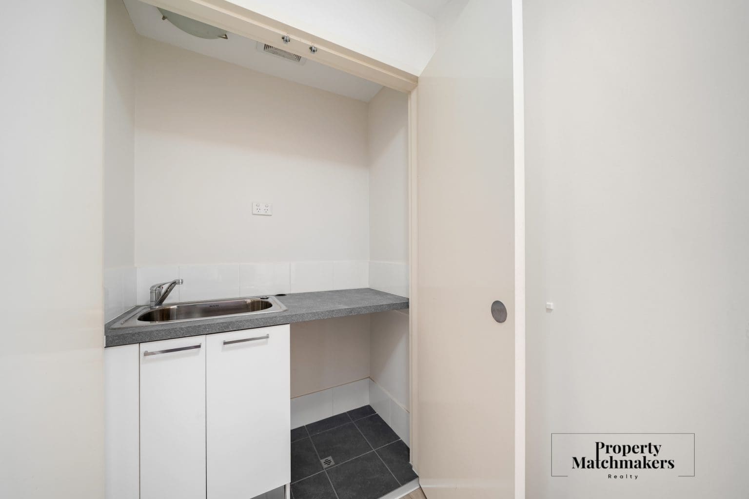 15/7 Streatham Street, Beckenham, WA 6107 AUS