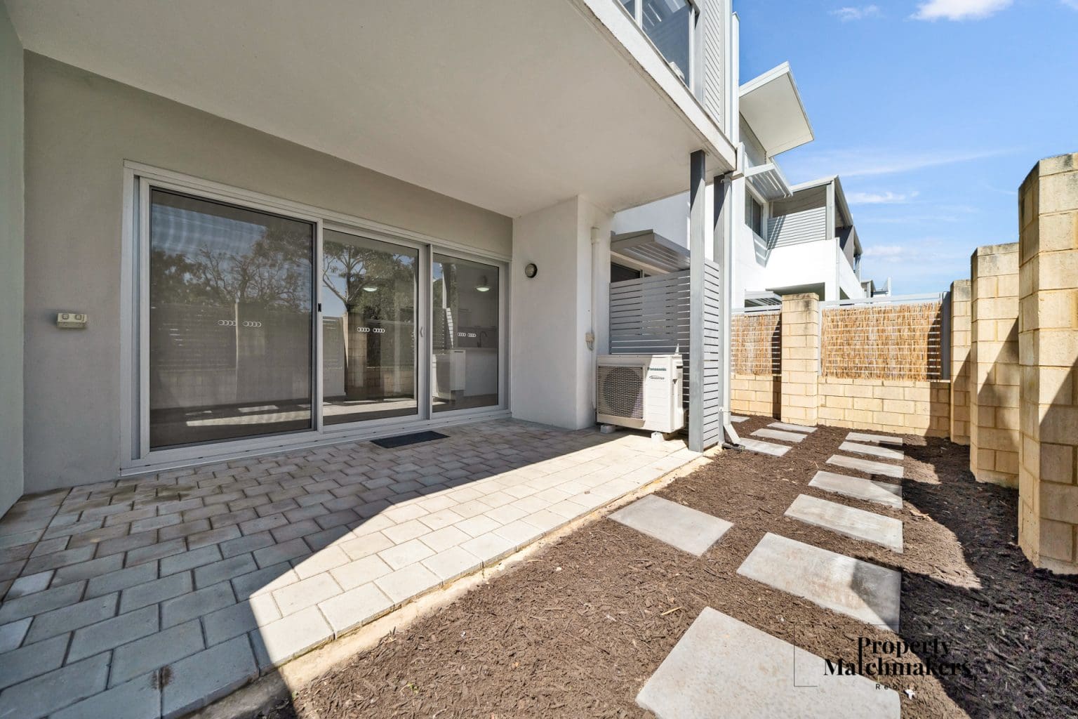 15/7 Streatham Street, Beckenham, WA 6107 AUS