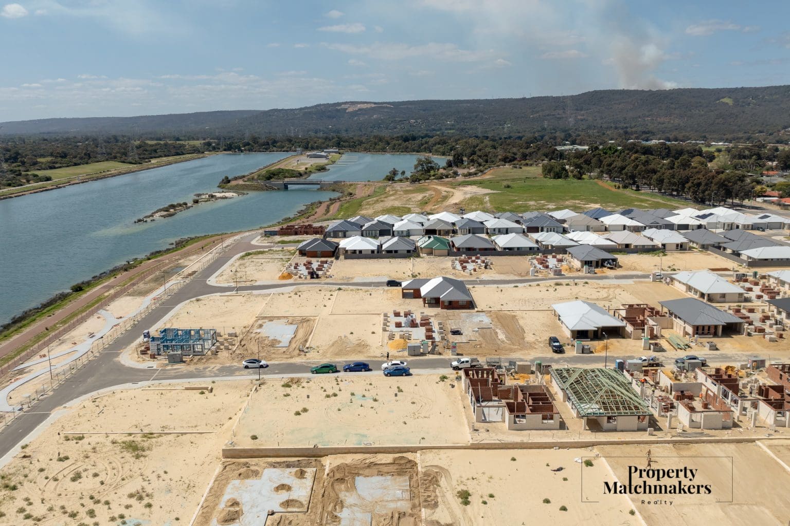 18 Angove Way, Champion Lakes, WA 6111 AUS