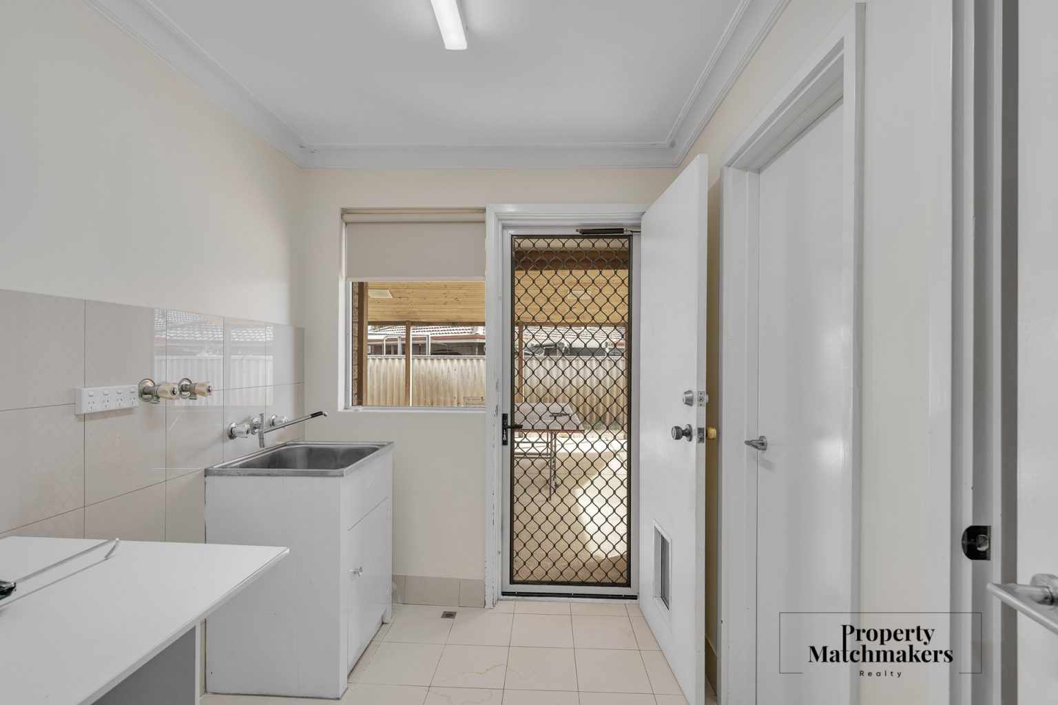 13 Verton Drive, Shelley, WA 6148 AUS