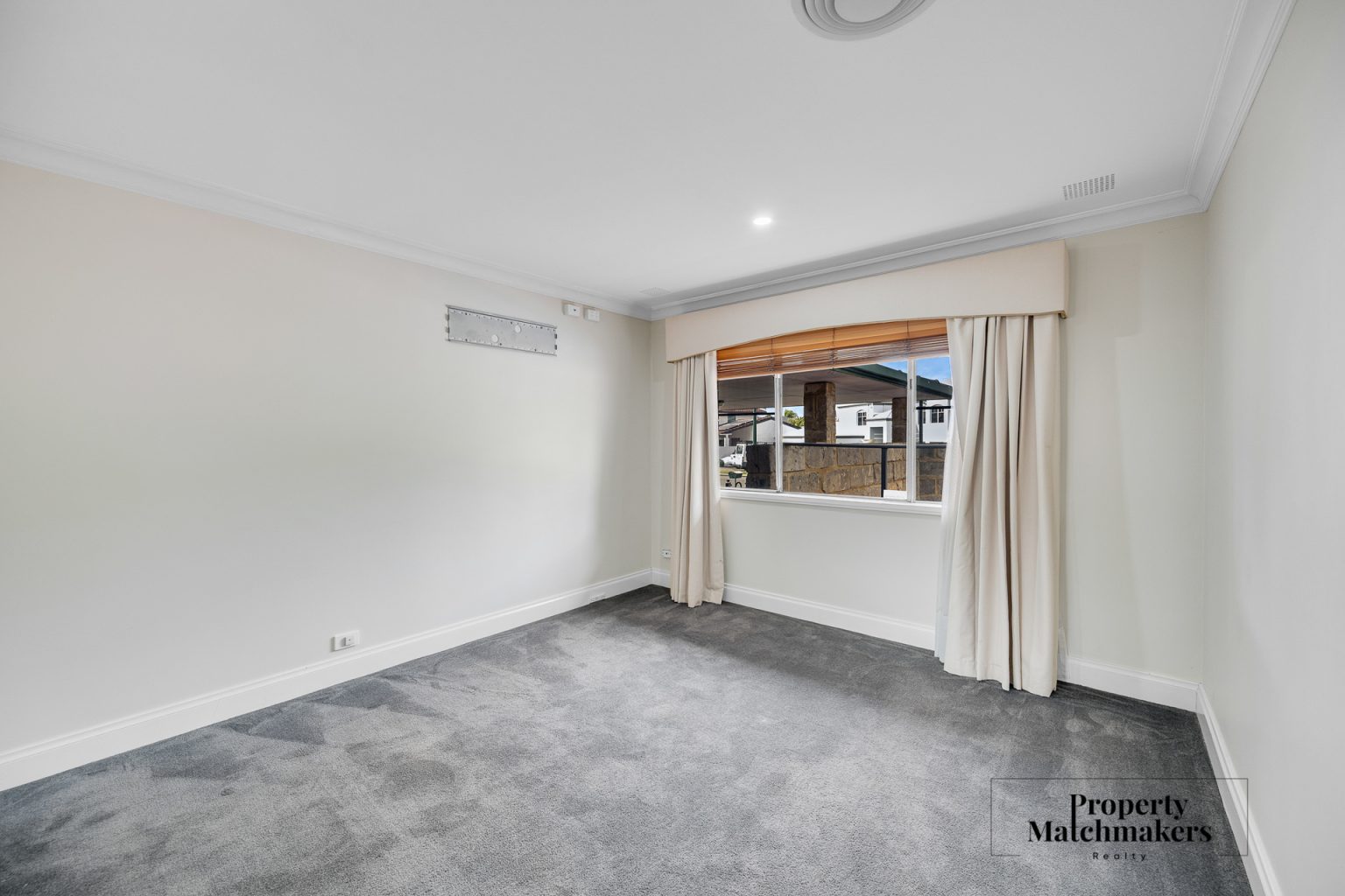 13 Verton Drive, Shelley, WA 6148 AUS