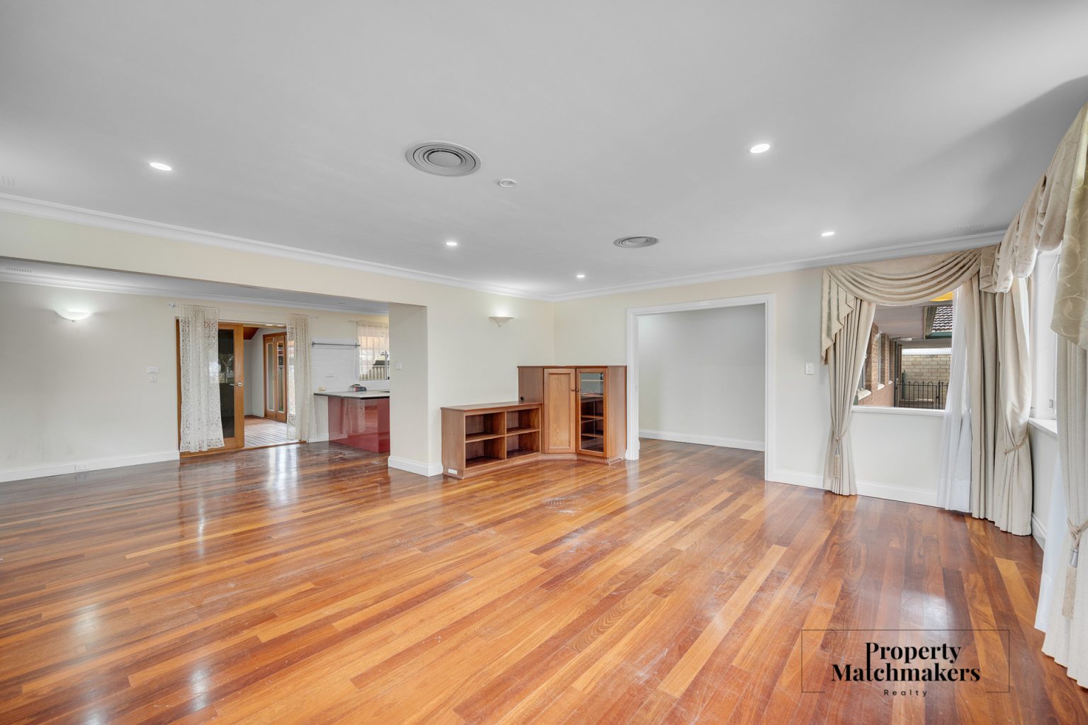 13 Verton Drive, Shelley, WA 6148 AUS