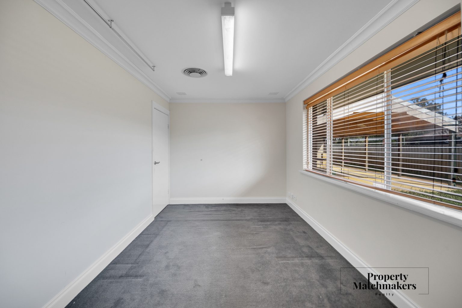 13 Verton Drive, Shelley, WA 6148 AUS