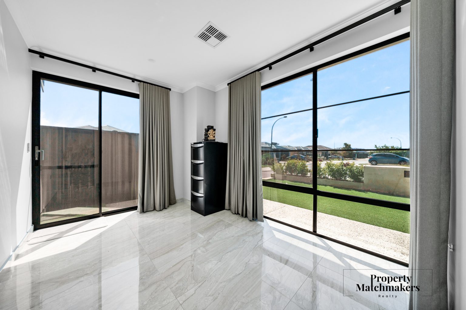 33 Meander Street, Brabham, WA 6055 AUS