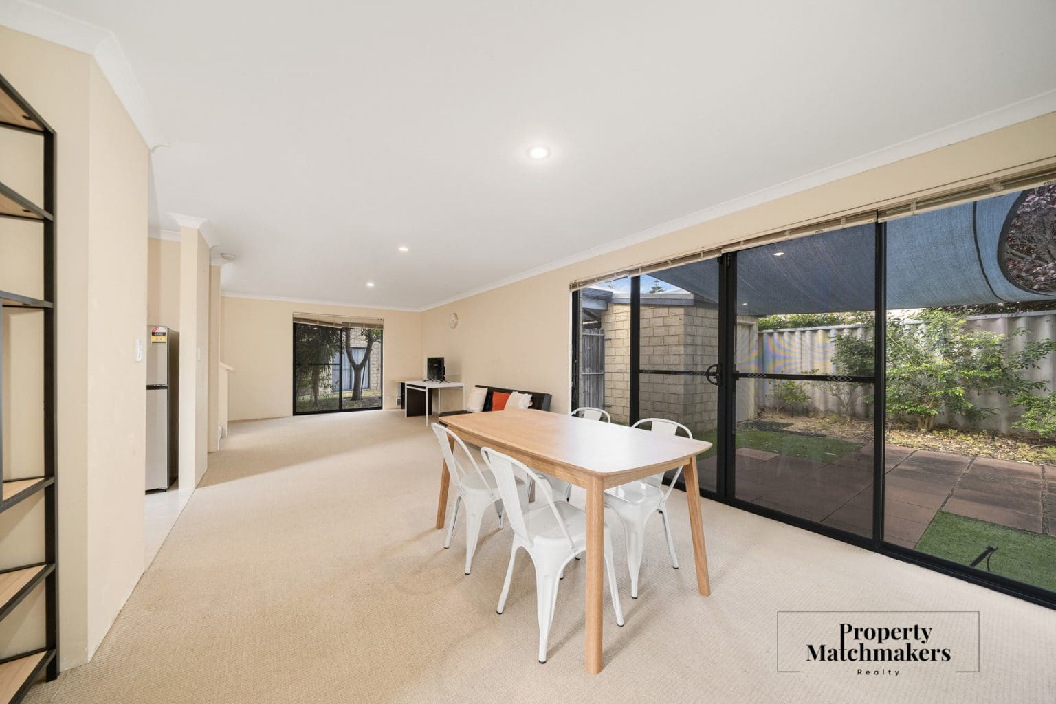 8/2 Bortolo Drive, Greenfields, WA 6210 AUS