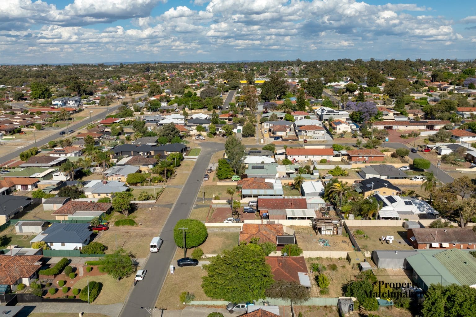 47 Keeley Way, Girrawheen, WA 6064 AUS