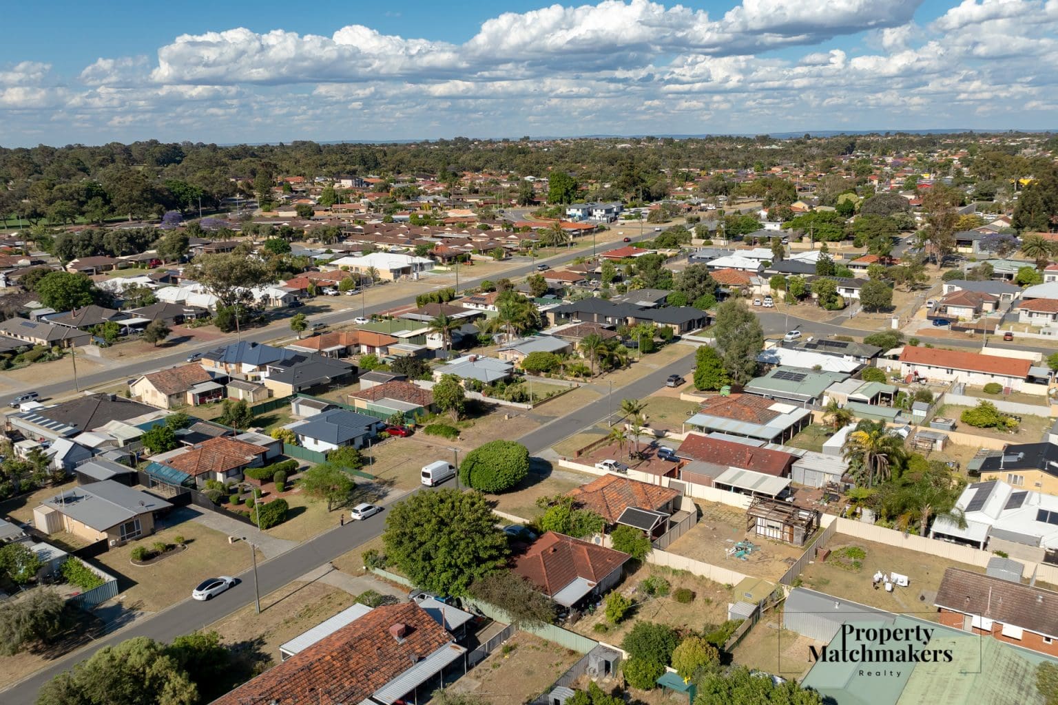 47 Keeley Way, Girrawheen, WA 6064 AUS