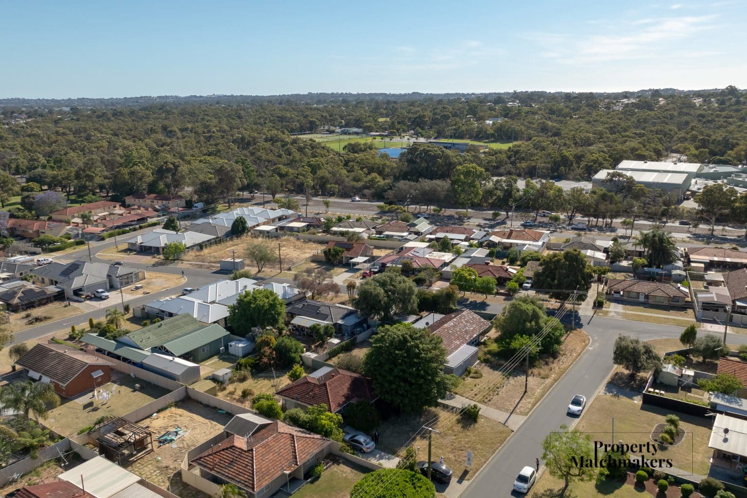 47 Keeley Way, Girrawheen, WA 6064 AUS