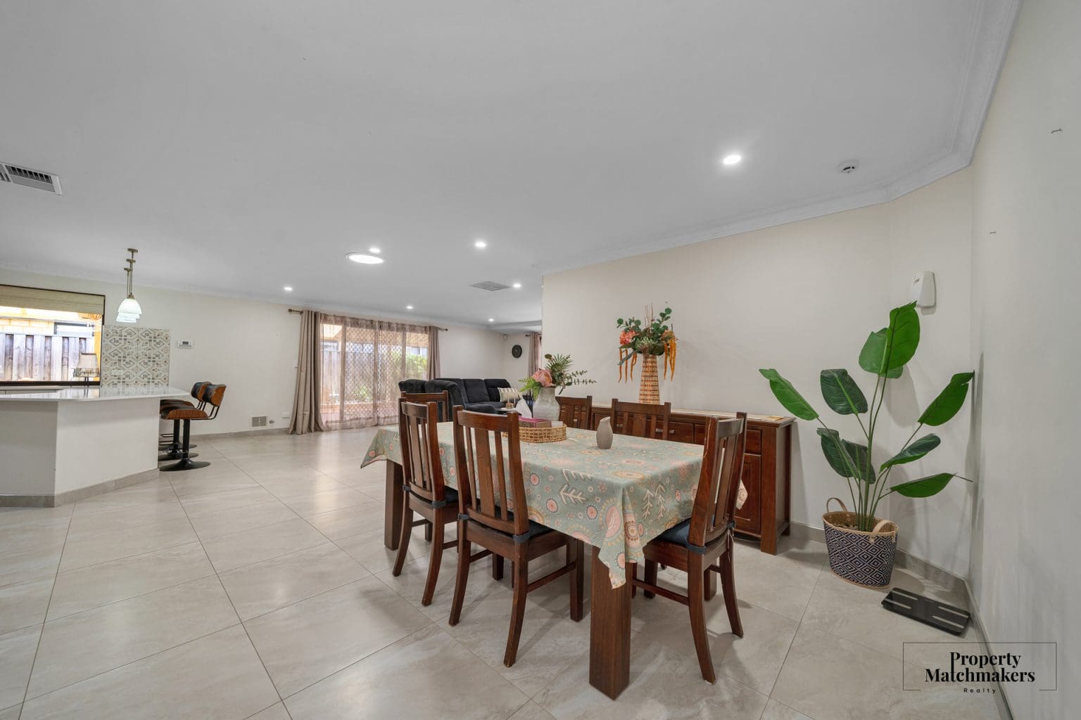 8 Pelham Lane, Henley Brook, WA 6055 AUS